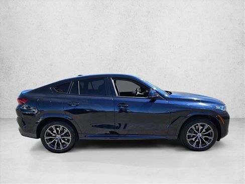 Used 2025 BMW X6 xDrive40i image 4
