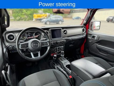 Used 2021 Jeep Wrangler Unlimited Rubicon 4xe w/ Cold Weather Group AWD/4WD image 24
