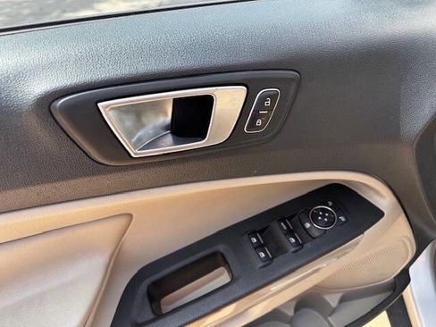 Used 2019 Ford EcoSport Titanium image 34