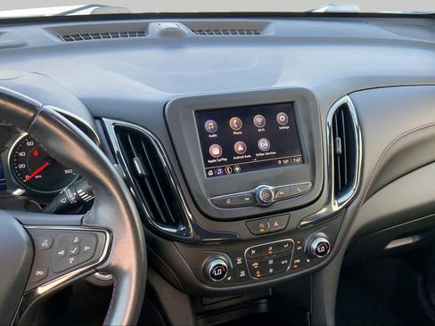 Used 2022 Chevrolet Equinox RS w/ LPO, Floor Liner Package FWD image 7