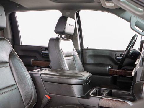 Used 2023 GMC Sierra 2500 Denali w/ Denali Black Diamond Edition image 32