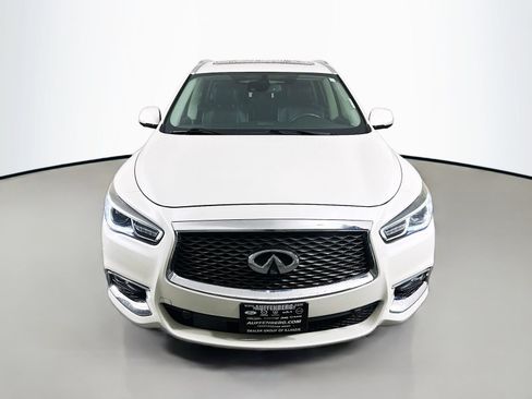 Used 2019 INFINITI QX60 Luxe w/ Essential Package FWD image 2