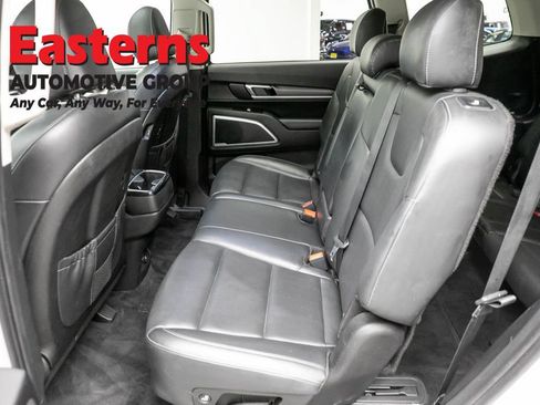 Used 2020 Kia Telluride S w/ S 8 Passenger Seating Package AWD/4WD image 20