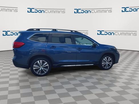 Used 2022 Subaru Ascent Limited AWD/4WD image 9