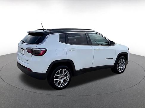 Used 2025 Jeep Compass Limited AWD/4WD image 15