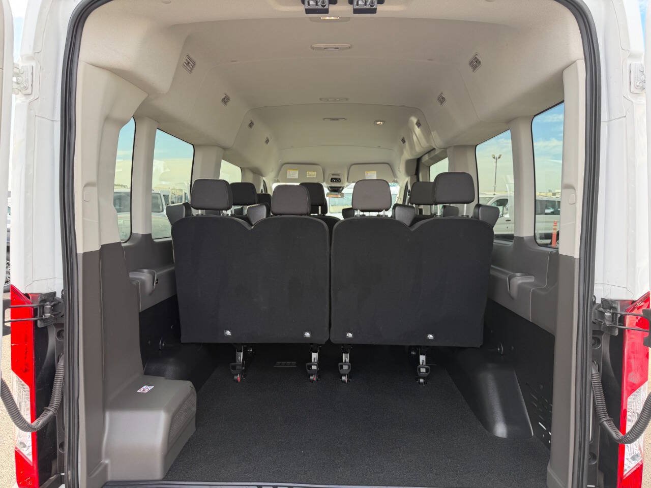 Used 2024 Ford Transit 350 XL RWD image 36