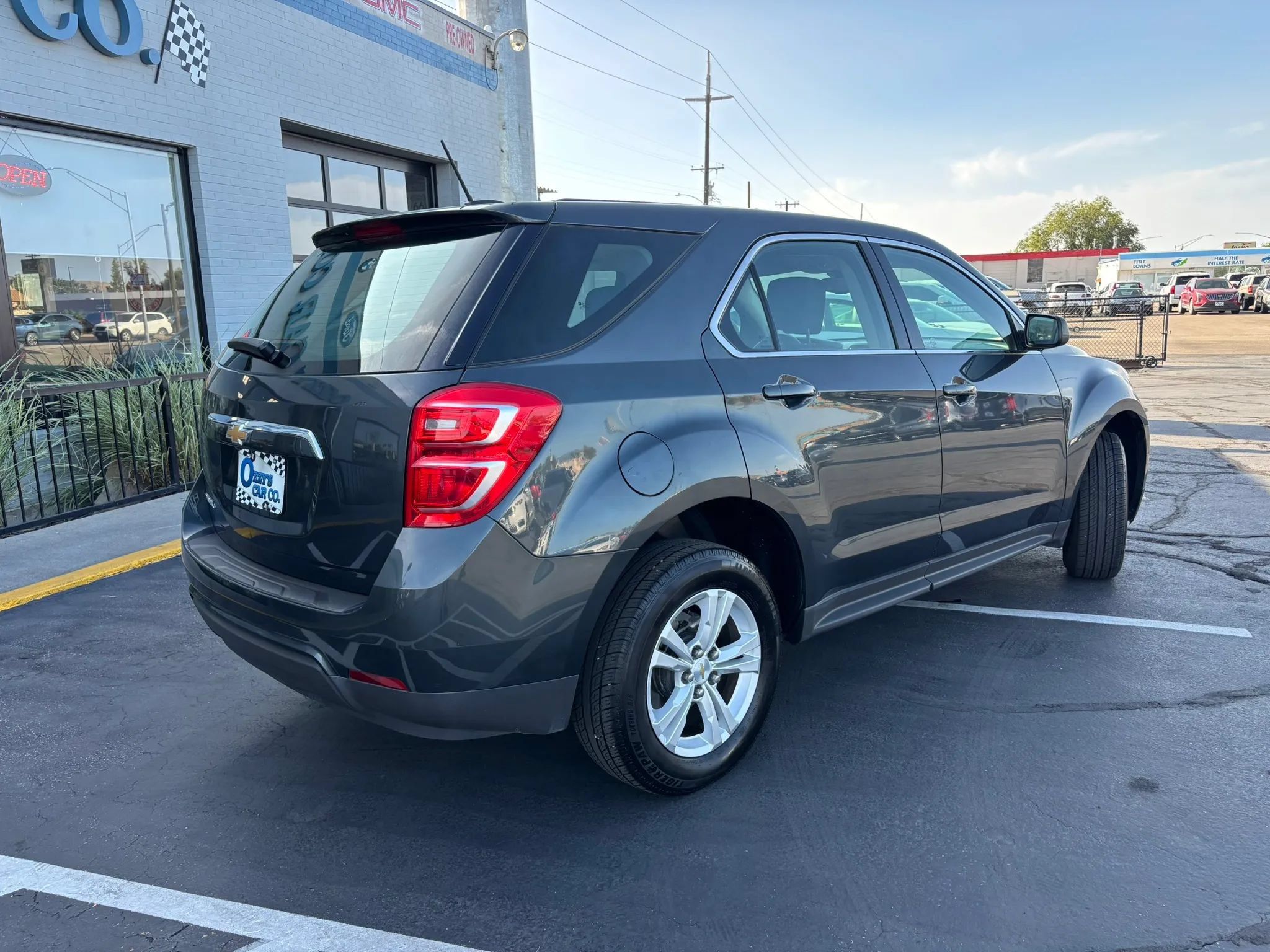 Used 2017 Chevrolet Equinox LS FWD image 4