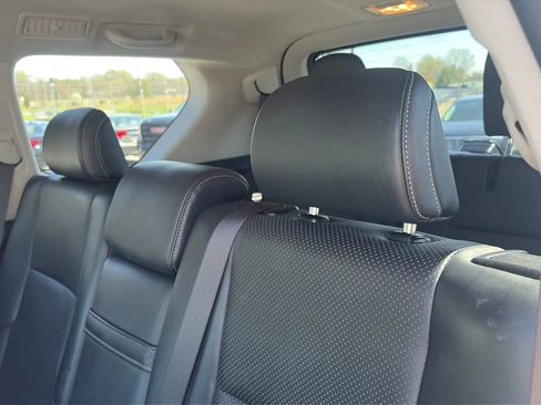 Used 2010 Lexus GX 460 image 34