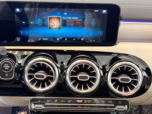 Certified 2021 Mercedes-Benz CLA 250 4MATIC image 15