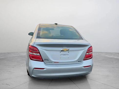 Used 2017 Chevrolet Sonic Premier image 12