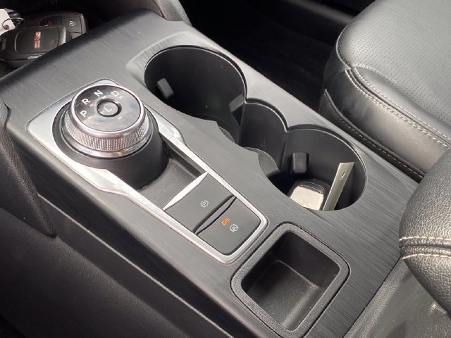 Used 2025 Ford Escape Platinum AWD/4WD image 13