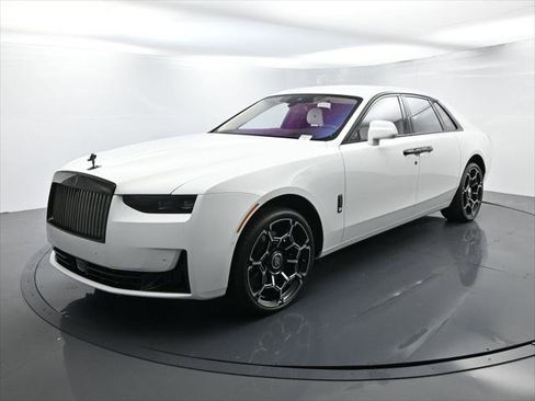 Certified 2025 Rolls-Royce Ghost Black Badge AWD/4WD image 1