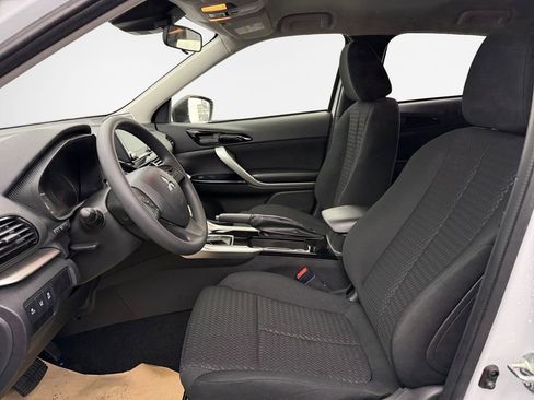 New 2026 Mitsubishi Eclipse Cross LE AWD/4WD image 12