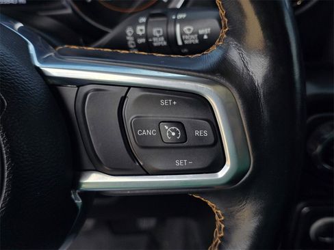 Used 2021 Jeep Wrangler Unlimited Sahara image 20