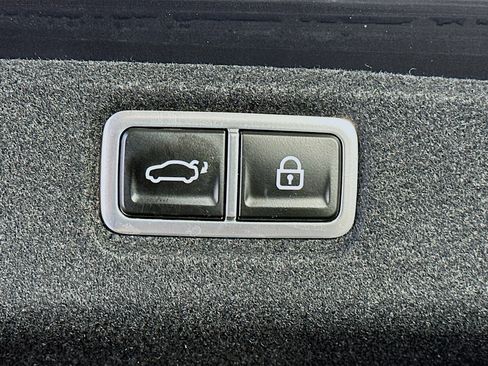 Used 2024 Hyundai Sonata Limited FWD image 29