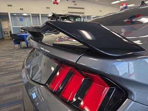 Used 2025 Ford Mustang GT Premium w/ GT Performance Package RWD image 32