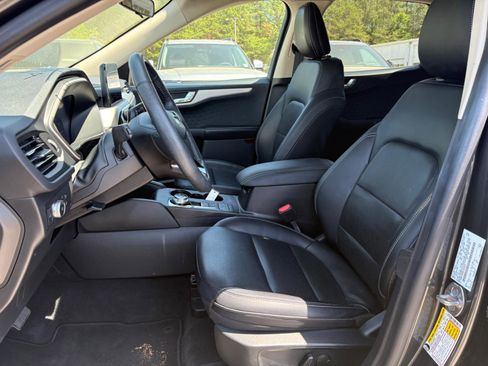 Used 2020 Ford Escape SEL FWD image 16