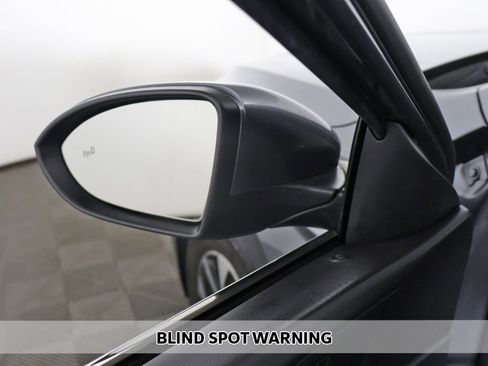 Used 2023 Volkswagen Jetta S image 3