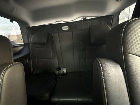 Used 2019 GMC Yukon SLT image 23