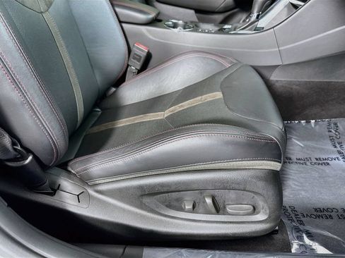 Used 2016 Chevrolet SS RWD image 38