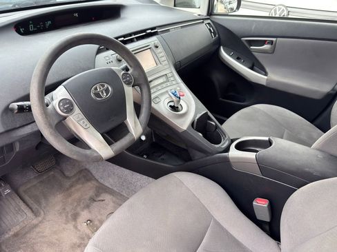 Used 2015 Toyota Prius Three FWD image 10