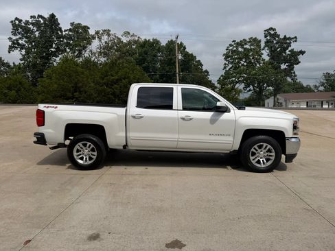 Used 2017 Chevrolet Silverado 1500 LT w/ All Star Edition AWD/4WD image 2