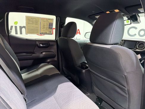 Used 2023 Toyota Tacoma TRD Off-Road image 14