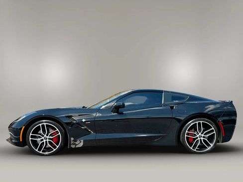 Used 2015 Chevrolet Corvette Stingray Coupe w/ 2LT Preferred Equipment Group RWD image 2