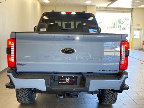 New 2026 Ford F250 Lariat w/ Black Appearance Package image 6