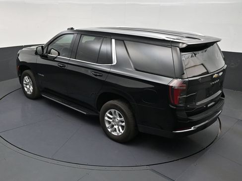 Used 2025 Chevrolet Tahoe LS RWD image 13