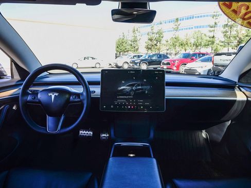 Used 2022 Tesla Model 3 Long Range image 15