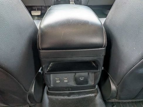 Used 2019 Ford Ranger Lariat w/ Technology Package AWD/4WD image 15