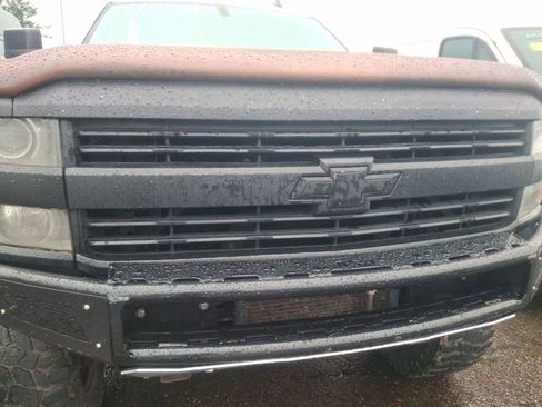 Used 2017 Chevrolet Silverado 2500 LTZ w/ Duramax Plus Package image 4