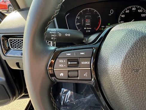 Used 2023 Honda Civic EX image 16