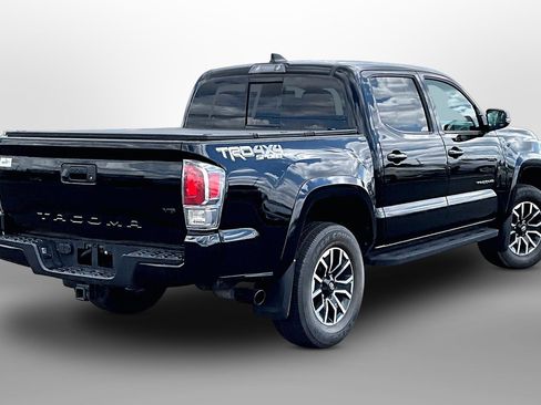 Used 2022 Toyota Tacoma TRD Sport AWD/4WD image 11