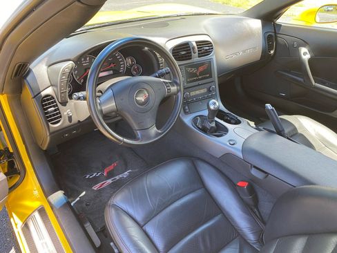 Used 2007 Chevrolet Corvette Z06 w/ Preferred Equipment Group RWD image 9