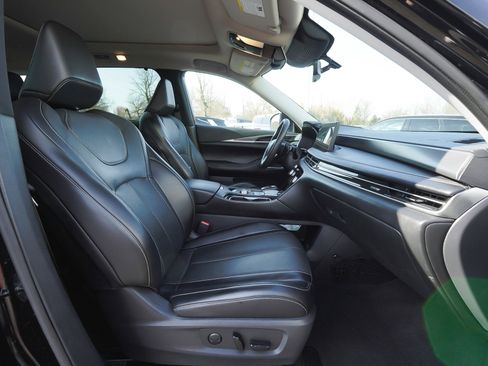 Used 2023 INFINITI QX60 Luxe w/ Performance Audio Package AWD/4WD image 44