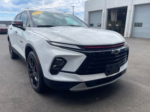 Used 2024 Chevrolet Blazer LT w/ Sound & Technology Package AWD/4WD image 1