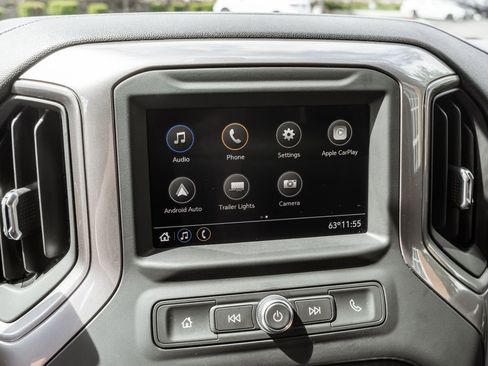 Used 2021 GMC Sierra 1500 4x4 Crew Cab w/ Sierra Value Package image 9