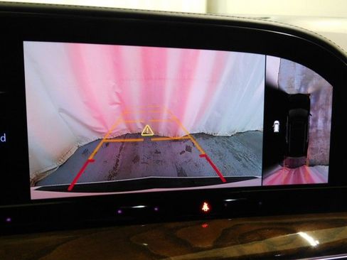 Used 2021 Cadillac Escalade ESV Sport Platinum w/ Heavy-Duty Trailer Package image 29