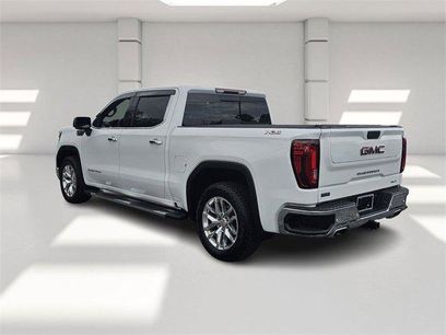 Used 2022 GMC Sierra 1500 SLT w/ SLT Premium Plus Package