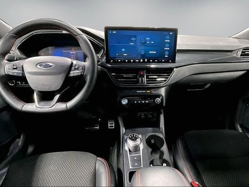 Used 2024 Ford Escape ST-Line w/ Tech Pack #1 AWD/4WD image 8