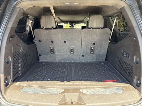 Used 2022 GMC Yukon XL Denali w/ Denali Ultimate Package image 33