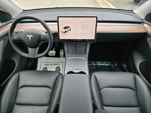 Used 2023 Tesla Model Y Performance AWD/4WD image 15