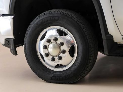 Used 2021 Chevrolet Silverado 3500 LTZ w/ LTZ Texas Edition AWD/4WD image 45