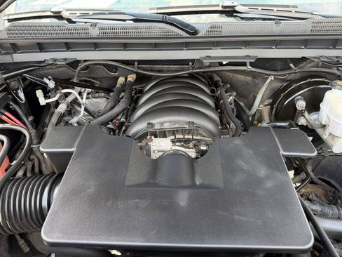 Certified 2019 Chevrolet Silverado 1500 LT AWD/4WD image 30