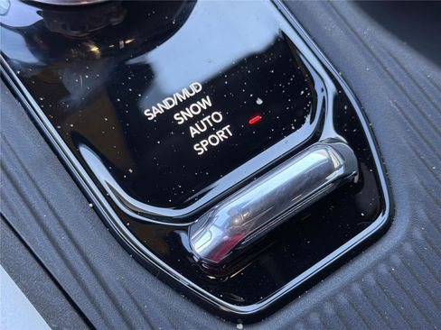 New 2026 Jeep Cherokee Limited image 30