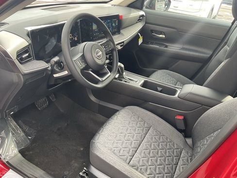 New 2026 Nissan Kicks SV w/ Cold Weather Package image 10