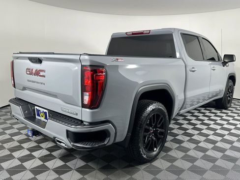 Used 2024 GMC Sierra 1500 Elevation AWD/4WD image 8