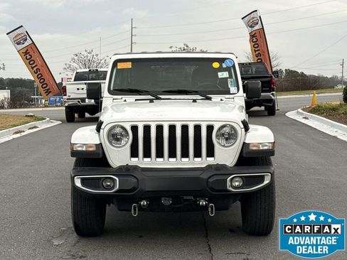 Used 2021 Jeep Wrangler Unlimited Sahara image 8